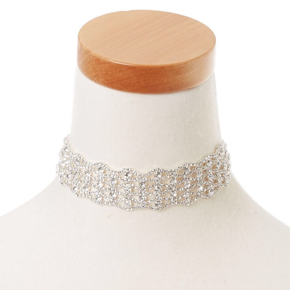 NWT very nice silver sexy diamond choker necklace